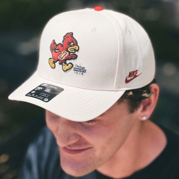 Nike® Vintage Walking Cy Cream Structured Hat